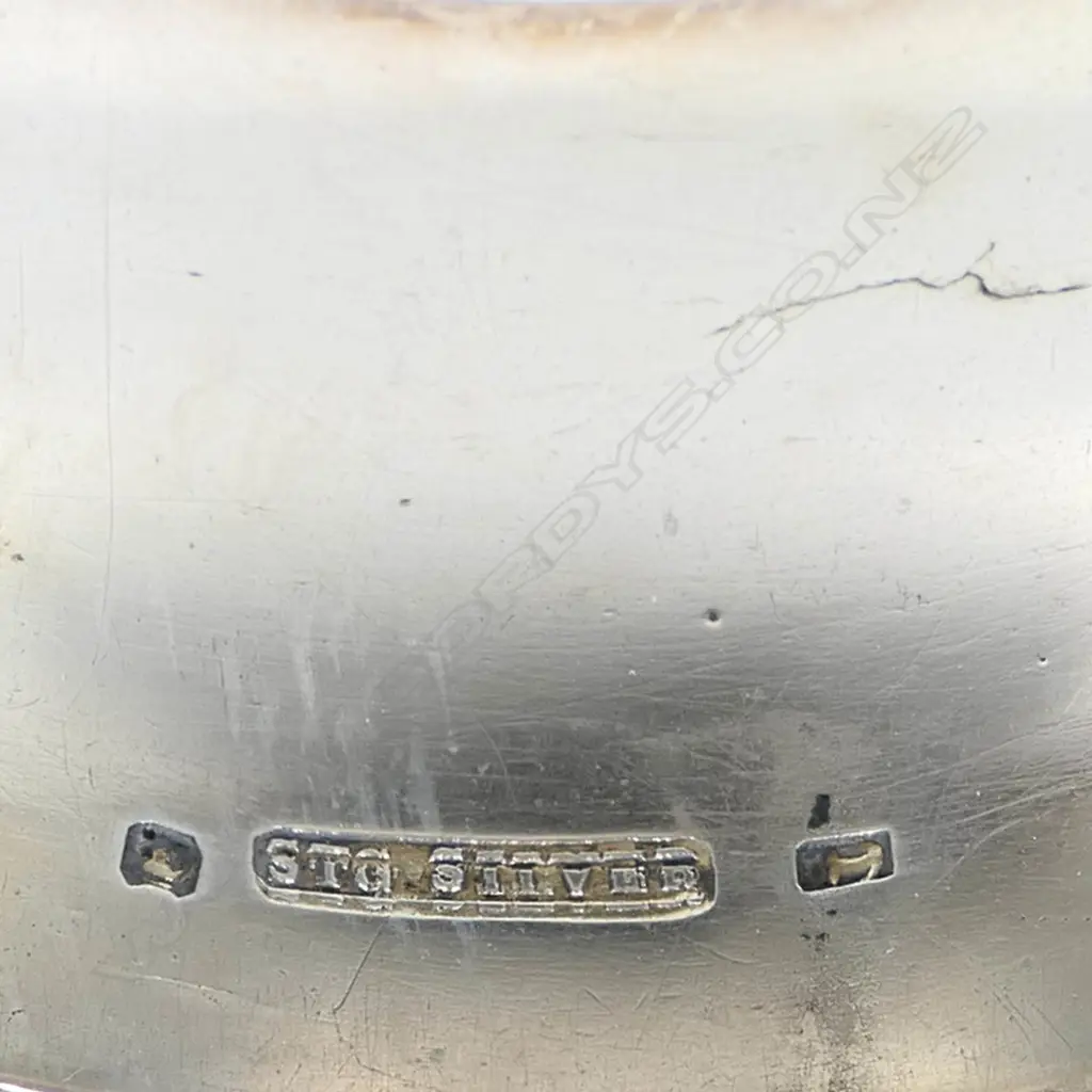 Frank Grady (Wellington) silver napkin ring, Image 1++